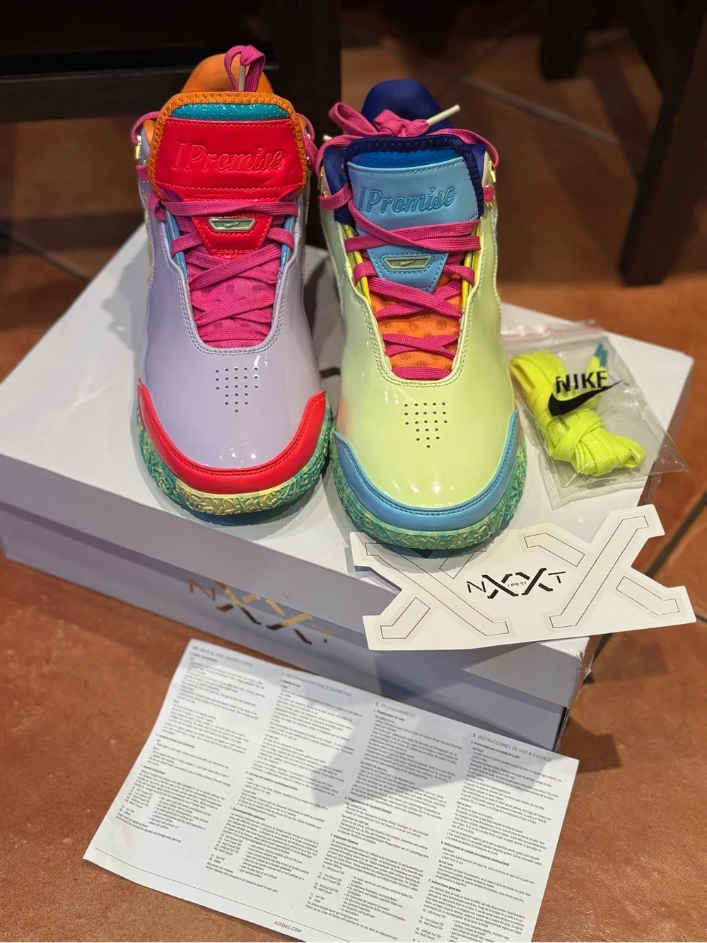 Nike men’s women’s